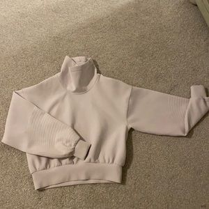 Lululemon turtle neck sweatshirt